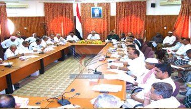 تنفيذي وادي حضرموت يناقش مشروع الخطة والبرنامج الاستثماري للعام 2013 م وتقارير تحصيل الإيرادات