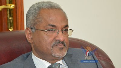 وزير النقل يرأس اجتماع تأسيسي لمجلس أمناء النقل البحري والبري والجوي بحضرموت
