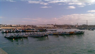 وزيرا التخطيط والمياه والبيئة يزورا مدينة الشحر بحضرموت