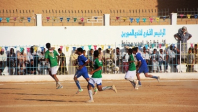 أهلي القزة يحجز مقعده بالمربع النهائي في دوري الشيخ طارق علي بن محفوظ بمدينة الهجرين التاريخية