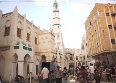 في ليلة 19 رمضانمدينة سيئون شهدت ختم رباط العلم الشريف ( مسجد رياض الجنة )