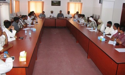 لقاء بغرفة تجارة وصناعة حضرموت الوادي يناقش السبل الكفيلة لضمان استمرار المشتقات النفطية في عموم محطات وادي حضرموت