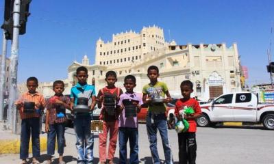 أطفال مدينة سيئون بالبخور والدعاء يستقبلون العام الهجري الجديد 1437 هـ