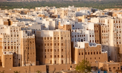 مديرعام مديرية شبام يتفقد سير العمليه التربويه لعدد من مدارس التعليم الأساسي والثانوي بمديرية شبام 