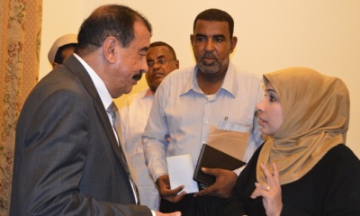محافظ حضرموت يزف بشرى للاعلاميين : مبنى جديد وأجهزة حديثة لاذاعة المكلا بدعم من الاشقاء الاماراتيين