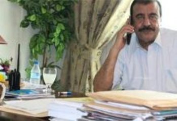محافظ حضرموت يوجه بصرف معاشات المتقاعدين بالمحافظة