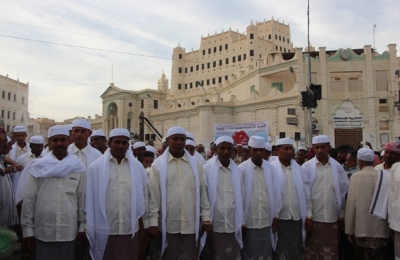 حافة الحوطة بسيئون تزف 56 عريسا وعروسة ضمن مطلعها السنوي العام ( مطلع المطالع )