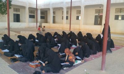 مدير عام مديرية سيئون يتفقد سير الامتحانات النصفية لصفوف محو الأمية وتعليم الكبار بالمديرية