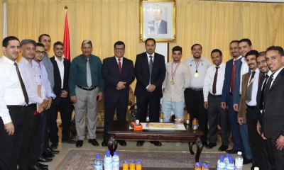 ماليزيا: وزير الشباب والرياضة يكرّم الشاب فادي بافضل نظير جهوده المجتمعية الشبابية