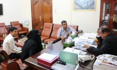 محافظ حضرموت يدعو القطاع التجاري والشركات الاستثمارية والمساهمة للمشاركة في معرض الشهر الكريم وبأسعار مناسبة