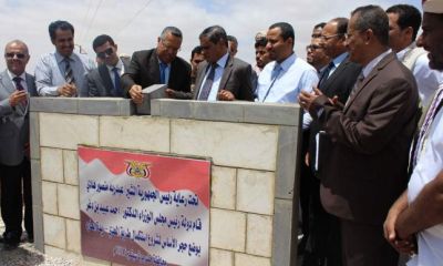 رئيس مجلس الوزراء يضع حجر الاساس لطريق المعدي الشرقية