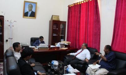 المحافظ البحسني يطلع على أوضاع محطات البحوث الزراعية بالمحافظة