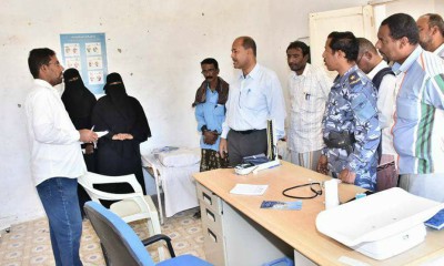 مدير عام غيل باوزير يتفقد منطقتي المطار والريان القديم 