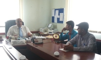 مدير عام مديرية مدينة المكلا يلتقي برئيس مؤسسة حضرموت للاختراع والتقدم العلمي لمناقشة تفعيل مشروع الطاقة الشمسية بالمكلا