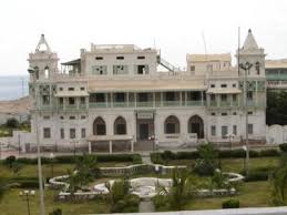 نبذه مبسطه عن قصر السلطان بالمكلا والذي يسمى ..قصر  المعين..