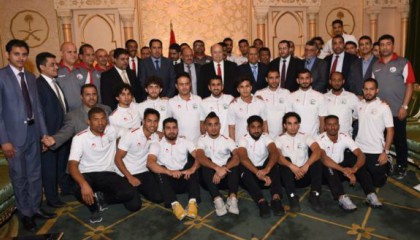 رئيس الجمهورية يستقبل ويكرم لاعبي المنتخب الوطني وأعضاء الجهاز الفني للمنتخب