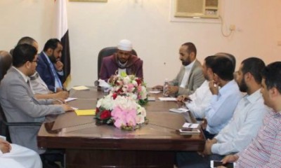 وزارة الأوقاف تناقش الاستعدادات الجارية لموسم الحج 