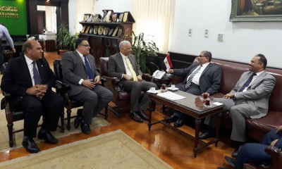 قيادة جامعة حضرموت تلتقي السفير اليمني بالقاهرة وتناقش أوضاع الطلاب وسبل تعزيز العلاقات مع الجامعات المصرية  