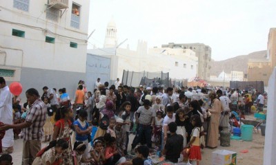 العيدروس وجبران والصفاء والفتح مساجد بمدينة سيئون يشهدن ختائم ليلة السابع من رمضان