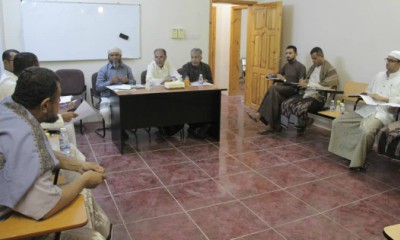 رئيس جامعة سيئون يعقد لقاء مع اللجنة الفنية لوضع خطط ودراسات هندسية لمنشآت الجامعة