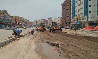 مدير أشغال ساحل حضرموت : جهود مكتب الأشغال لازالت مستمرة في تنظيف مجاري السيول وتصريف الأمطار