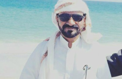 وكيل محافظة حضرموت المساعد لشؤون الصحراء يعزي الشاعر نايف الحدادي في وفاة والده