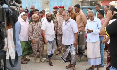 قيادة المنطقة العسكرية الثانية تتفقد أحياء مدينة المكلا وتطلع على آلية حملة التنظيف بالأحياء 