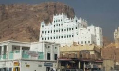 قيادتي السلطة المحلية بوادي حضرموت والصحراء والمنطقة العسكرية الأولى بسيئون تصدران بيان هام لأبناء وادي حضرموت