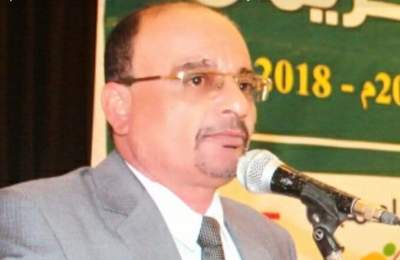 الوكيل التميمي يدعو أبناء وادي وصحراء حضرموت لعدم السماح لضعفاء النفوس من استغلال المواقف الشعبية في تحقيق أهداف سياسية خاصة