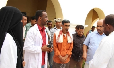 بمعية مدير عام حجر .. الدكتور الجريري يرأس اجتماعاً للفريق الصحي بحجر ويطلع على مستوى تقديم الخدمات 