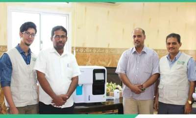 المؤسسة الطبية الميدانية بحضرموت تهدي مستشفى غيل باوزير بمحافظة حضرموت جهاز تعداد الدم الشامل " cbc# "