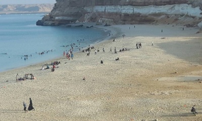 منتجع شرمة السياحي يستعيد ألقه بمهرحان البلده السياحي الأول بمديرية الديس الشرقية