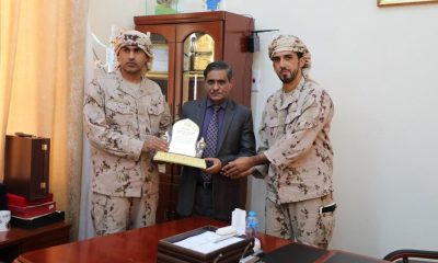 المحافظ البحسني يكرم عدد من قيادات التحالف العربي بحضرموت من دولة الإمارات العربية المتحدة