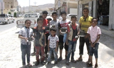 اطفال مدينة سيئون كعادتهم يستقبلون العام الهجري الجديد 1440هـ بالبخور والاهازيج