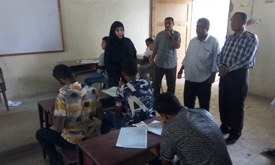 قيادة وكوادر مكتب وزارة التعليم الفني والتدريب المهني بساحل حضرموت يتفقدون إختبارات القبول والتسجيل في المعاهد المهنية والتقنية .