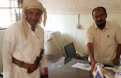 عضو الجمعية الوطنية الجنوبية الشيخ بن عجاج يزور ثانوية قعوضة بمديرية حورة ويتلمس إحتياجاتها