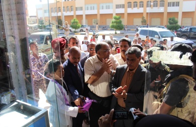 المحافظ البحسني يدشن مبادرة السلطة المحلية للتخفيف من أعباء الحياة المعيشية عن المواطنين