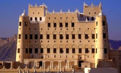 وكيل محافظة حضرموت يوجه بسرعة ترميم قصر الكثيري التاريخي بمدينة سيئون