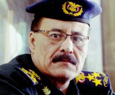 نائب رئيس الوزراء وزير الداخلية يصدر قرارا بشأن تكليف العامري وكيلا لوزارة الداخلية لشؤون المنطقة الشرقية