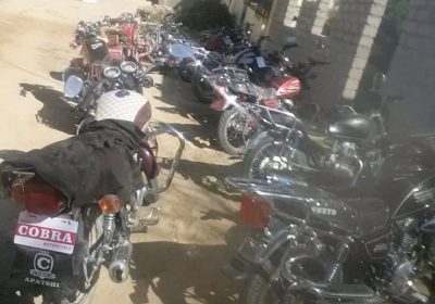 في اليوم الاول من الحملة شرطة تريم تضبط (17) دراجة نارية مخالفة للأنظمة المرورية وقانون السير