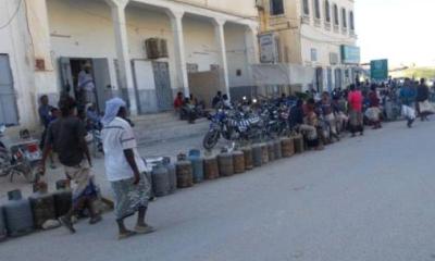 وادي حضـرموت يناقش زيادة حصته من الغاز المنزلي وإنشاء محطة خاصة كحل مستقبلي