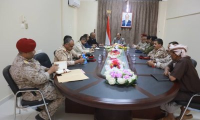 نائب الرئيس يلتقي اللجنة الأمنية بمديريات الوادي والصحراء بحضرموت