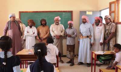 الوكيل الكثيري يتفقد عدد من المدارس والمركز الصحي بمديرية القف بصحراء حضرموت ويلتقي بوجهاء وأعيان المديرية