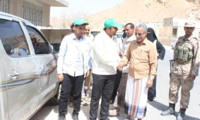 مدير عام مديرية دوعن يدشن مشروع الأمن الغذائي للمديرية