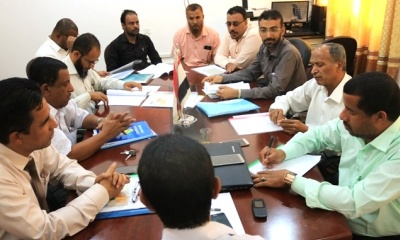 مناقشة الأوضاع البيئية ووضع خطة احترازية لمواجهة مرض الكوليرا بوادي وصحراء حضرموت