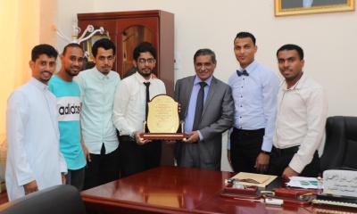محافظ حضرموت يلتقي أعضاء منتدى حضرموت التطوعي بحائل ويشيد بمبادرات الشباب في شتى مجالات الإبداع