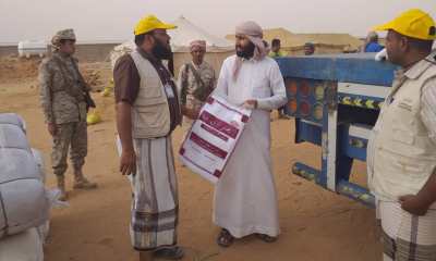 مدير عام ميناء الوديعة البري ومعه الإدارة التنفيذية لتفويج الحجاج يطلعان على اللمسات الأخيرة التي تتطلبها عملية التفويج