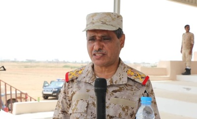 محافظ حضرموت يقوم بزيارات لعدد من الألوية العسكرية ويتبادل التهاني بالعيد مع مقاتلي المنطقة العسكرية الثانية