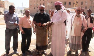 وكيل وادي حضرموت يتفقد سير الدراسة بثانوية تريم للبنين ويطلع على سير العمل الجاري في مشروع ثانوية تريم للبنات