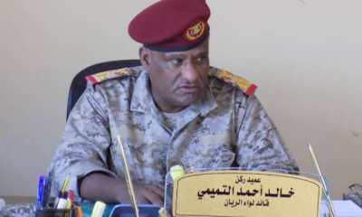 قائد لواء الريان يعزي أركان حرب معسكر لواء شبام دوعن في وفاة " والده